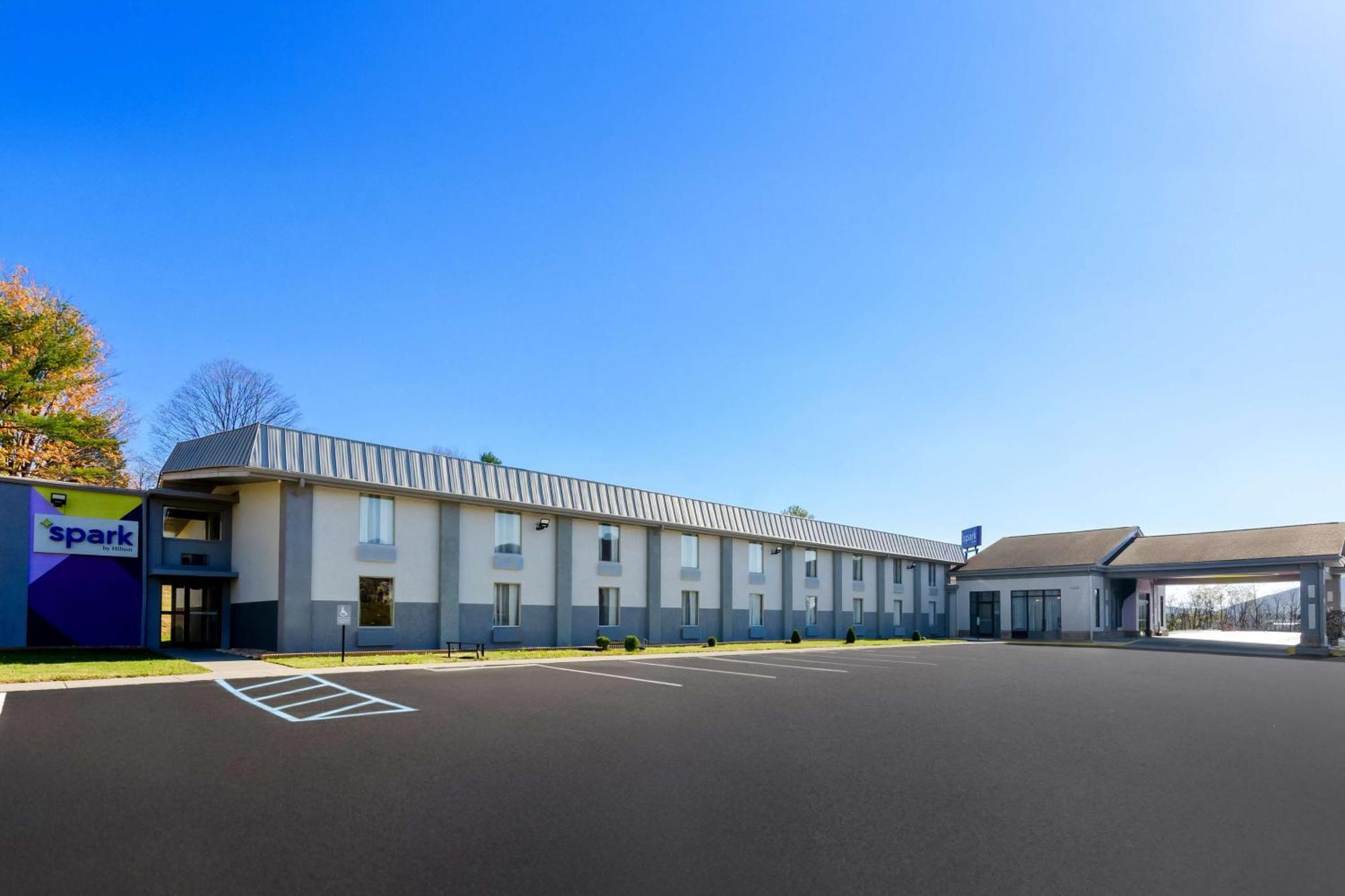 Spark By Hilton Daleville Roanoke North Exterior foto